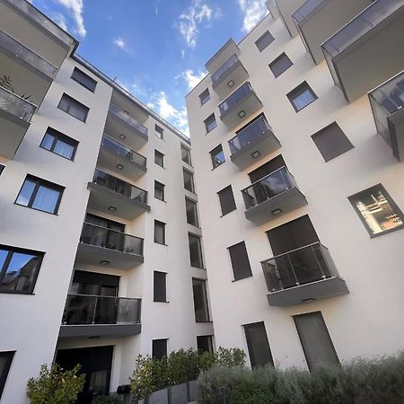 Karzo Property Lk 204 Budapeste Exterior foto