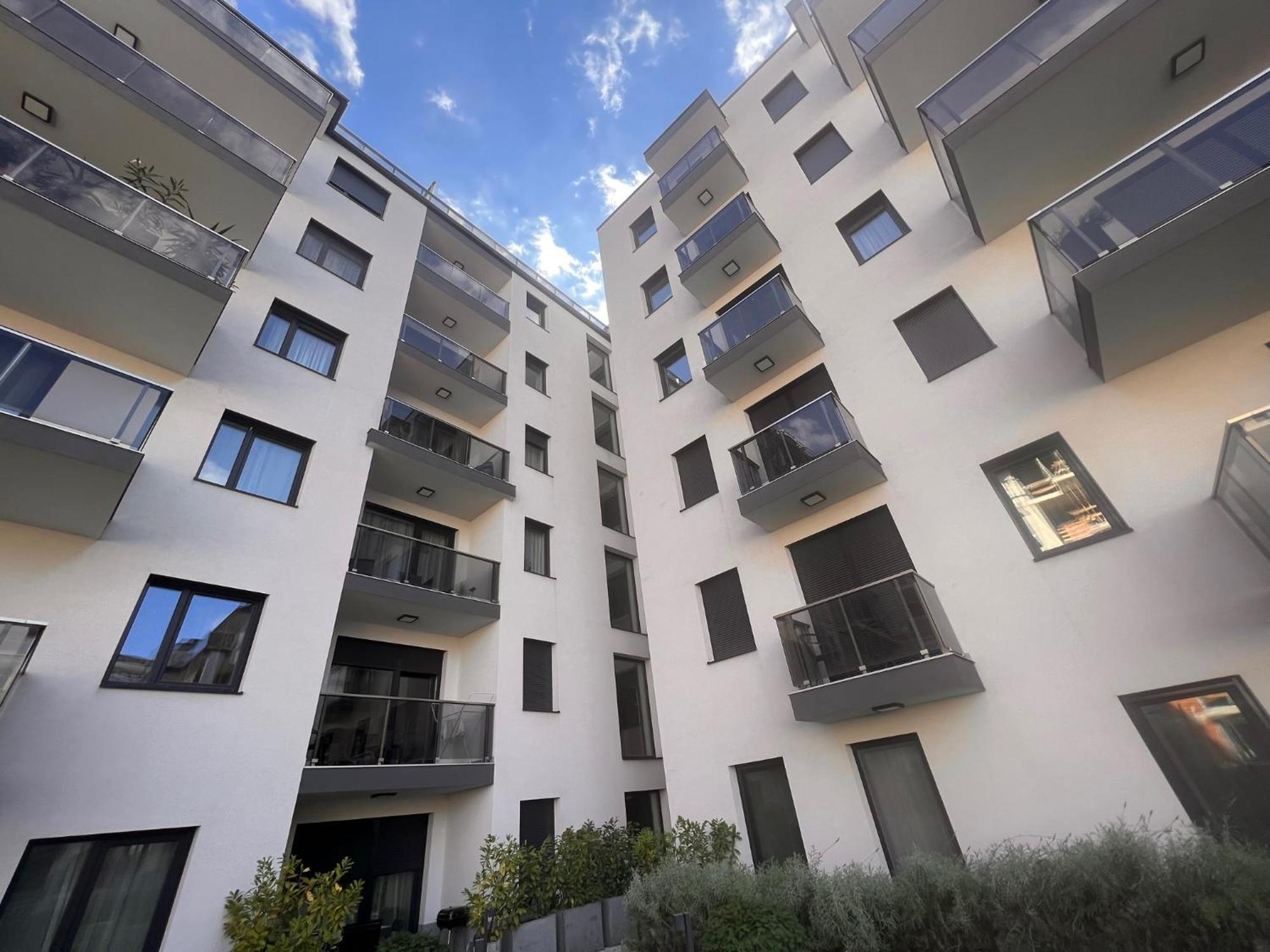 Karzo Property Lk 204 Budapeste Exterior foto